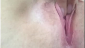 Gadis Panas Berguling Di Ranjang