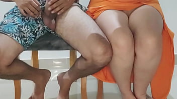 Casada Colombiana Cachonda Se Coge Al Hermanastro Delante De Su Esposo Engañado