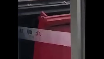 北邮体育馆激情门事件，深夜狂欢内幕曝光