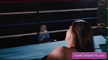 Ariel X Dan Sinn Sage Bergulat Liar, Tubuh Seksi Mereka Bergesekan Hingga Basah Dan Merintih Nikmat