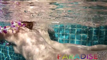 Kembar Seksi Model Thailand, Digilir Dan Ditiduri Habis-habisan Di Surga