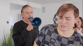 Masukkan Ke Dalamku, Pelatih! – Cherie Deville / Brazzers / Tonton Lengkap Di Www.zzfull.com/inme