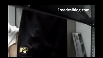 Gadis India Yang Menggoda