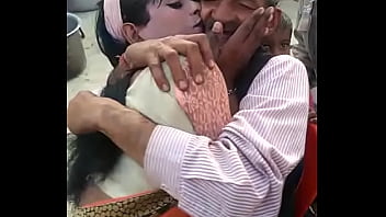 Gadis-gadis Desi Yang Menggoda Dengan Goyangan Chacha Yang Memikat