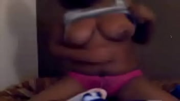 Naga Merah Yang Menggoda