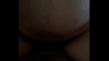 Suami Tak Sadar Istrinya Digoyang Kontol Gede