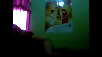 Janda Berjilbab Yang Menggoda Dengan Tubuh Seksi Dan Aura Panas