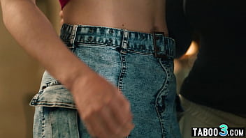 Suami Bbc Menggila-gilakan Istri Milf-nya Sarah Arabic Dan Pacar Lesbinya Lily Labeau