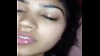 Gadis-gadis India Yang Menggoda Dan Penuh Gairah