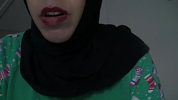 Istri Hot Arab Yang Suka Ditipu