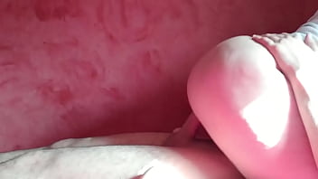 عنيتيل مصري يفضي زوجته الشرموطة عايزة تتناك من غيره علشان جوزها فاشخ فيها ومش كفايتها