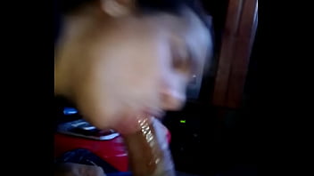 Sonja Arab Yang Genit Memberikan Blow Job Basah Dan Berantakan Yang Bikin Nafsu Membara