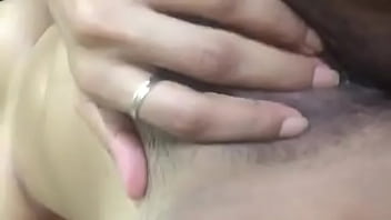 Aksi Desi Tersembunyi Yang Menggoda