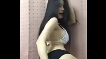 Tante Asia Goyang Hot Dan Menggoda Di Live Streaming Facebook