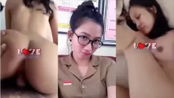 Guru Seksi Yang Bikin Heboh Dengan Kelakuan Mesumnya
