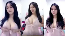 Remas Payudara Sheeila Indy Sampai Dia Menggila