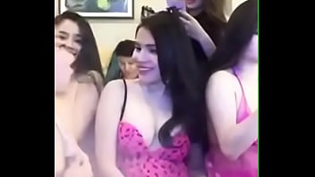 Gadis Tionghoa Seksi Lagi Main Jari Sendiri