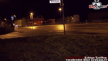 Istri Turki Milf Yang Haus Digoda Dan Dibawa Main Oleh Pria Jerman