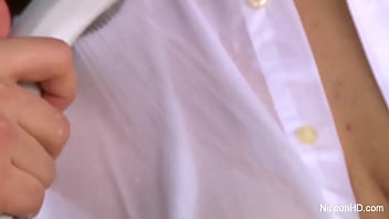 Gadis Asia Memberikan Blowjob Berliur Yang Menggairahkan