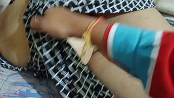 Istri Rumah Tangga Desi Nikmati Ranjang Yang Menggairahkan