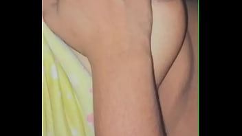 Desi Bibi Sedang Panas Dan Ingin Dimainkan, Bibi Mallu India Yang Liar