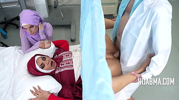 Istri Arab Mengizinkan Dokter Menghamilinya Dengan Penuh Nafsu | Hijabma