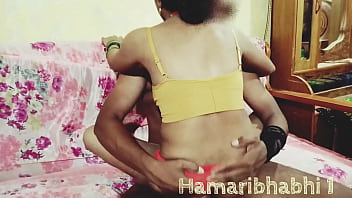 Milf India Berbadan Montok Ditusuk Habis-habisan Sampai Lubang Pantat Dan Memeknya