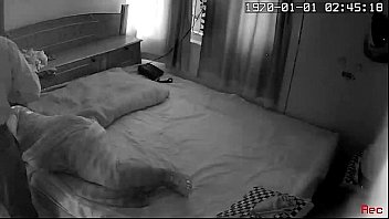 Kakek Tua Buddha Menggila, Istri Desi Digoyang Hingga Meraung