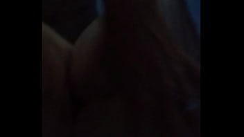 Kinzy Jo Melahap Kontol Lalu Menunduk Mempersilakan