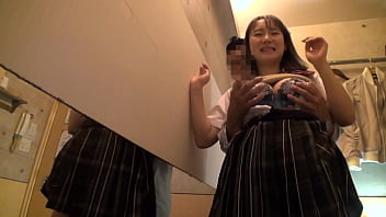 Kamera Tersembunyi Di Balik Pintu Gelap Panti Pijat Rahasia Jepang