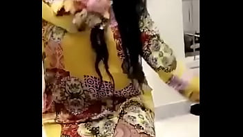 Desi 2: Kisah Panas Yang Tak Terlupakan