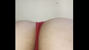 Gadis Berhijab Arab Membungkuk Memamerkan Pantat Montok Dan Bokong Sempurna Dengan Cadar