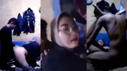 Bercinta Dengan Gadis Berkacamata Berhijab Yang Montok