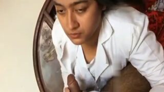 Gadis Dhaka Memuaskan Temannya Dengan Mulut Menggoda Dalam Adegan Panas Ala Desi