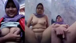 Jilbab Terlepas, Payudara Telanjang, Main Puting Hingga Masturbasi