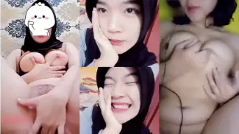 Koleksi Mesum Jia, Remaja Sma Cantik Yang Lagi Asyik Mengocok